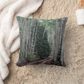 Road Through The Birch クッション (ブランケット)