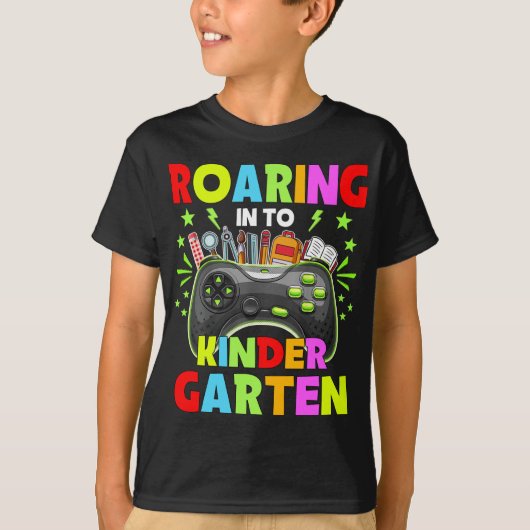 Roaring Into幼稚園先生幼稚園 Tシャツ (正面)