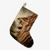 Roaring Lion:威厳のあるヴィンテージ・アート。 スモールクリスマスストッキング (正面 (吊り時))
