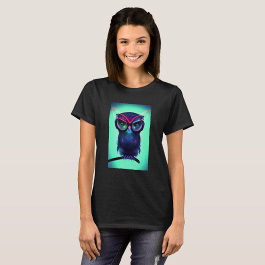 Robot Owl   Cute Cybernetic Science Fiction Owl Tシャツ (正面フル)