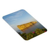 Rocher Perce (Perce Rock)、ケベック、カナダ。 マグネット (右側)