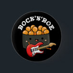 Rock And Roe Funny Sushi Rock And Roll Pun Darl BG 缶バッジ<br><div class="desc">Rock And Roe Funny Rock And Roll Sushi Pun features a cute sushi roe rocking with his electric guitar. Perfect pun gift for family and friends who love cute rock and roll sushi puns.</div>