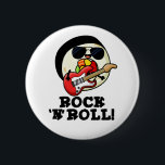 Rock n Roll Funny Sushi Roll Pun 缶バッジ<br><div class="desc">Rock n Roll Funny Sushi Roll Pun features a cute cool sushi roll rocking out with his electric guitar. Perfect pun gift for family and friends who love cute rocker sushi puns.</div>