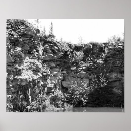 Rock Quarry Wall Pond Black And White  ポスター (正面)