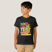 Rock The Test Day Motivational Retro Teachers Test Tシャツ (正面フル)