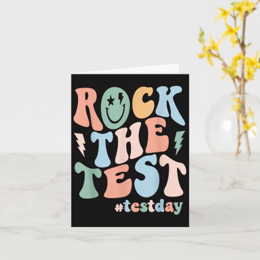 Rock The Test Testing Day Retro Motivational Teach カード (黄色い花)
