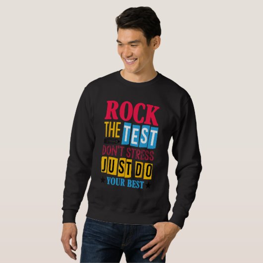 Rock The Test Testing Day Retro Motivational Teach スウェットシャツ (正面フル)