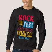 Rock The Test Testing Day Retro Motivational Teach スウェットシャツ (正面)