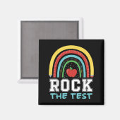 Rock The Test Testing Day Retro Motivational Teach マグネット (正面/裏面)
