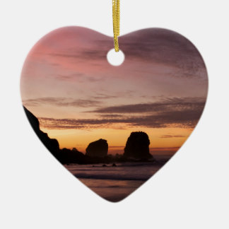 RockawayのビーチPacifica、カリフォルニア セラミックオーナメント