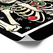 Rocker Skeleton Santa Hat Cool Christmas Punk Rock ポスター (角)