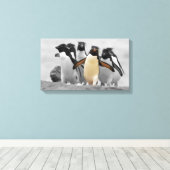 Rockhopperのペンギン キャンバスプリント (インサイチュ (ウッドフロア))