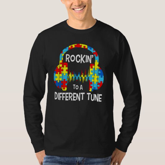 Rockin To A Different Tune Autistic Awarenes Men W Tシャツ (正面)