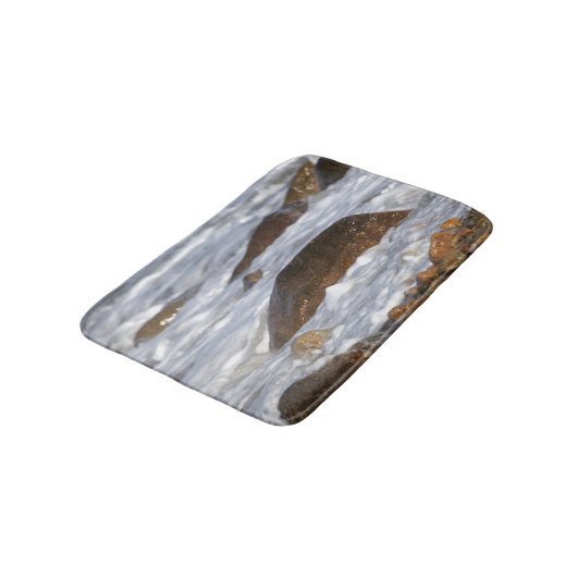 Rocks and Waves Bath Mat バスマット (アングル)