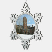 Rockwell in Winter at Grove City College スノーフレークピューターオーナメント (右)