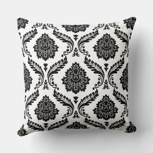 Rococo Damask Big Pattern Black on White クッション (裏面)