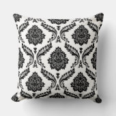 Rococo Damask Big Pattern Black on White クッション (正面)
