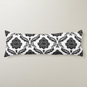 Rococo Damask Lg Pattern Black on White ボディピロー (正面)