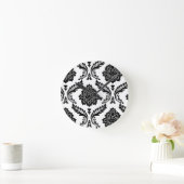 Rococo Damask Off-Set Pattern Black on White ラウンド壁時計 (ホーム)