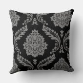 Rococo Damask Off-Set Pattern Grey on Black クッション (裏面)