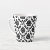 Rococo Damask Pattern Black on White カフェラテマグ (左アングル)