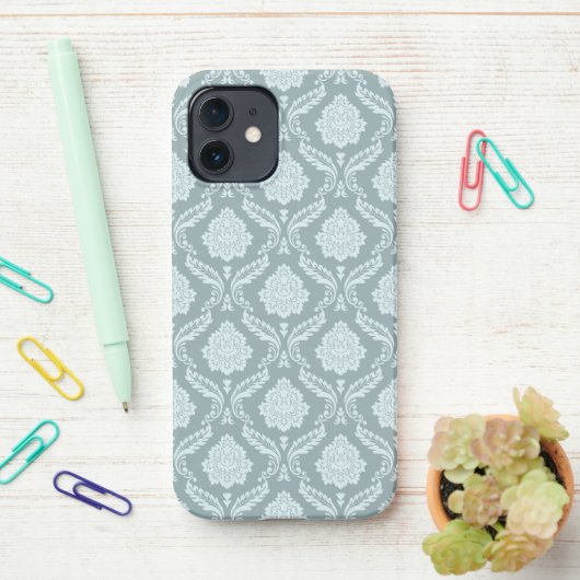 Rococo Damask Rpt Pattern Duck Egg Blue+Teal iPhoneケース (デスク上)