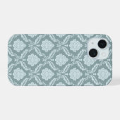 Rococo Damask Rpt Pattern Duck Egg Blue+Teal iPhone 15ケース (裏面横)