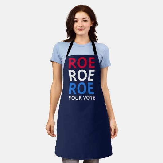 Roe Your Vote I エプロン (着用した状態)