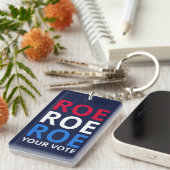 Roe Your Vote I キーホルダー (正面右)