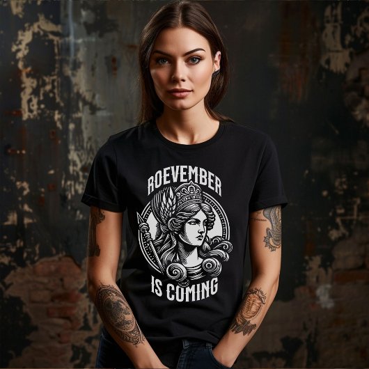 Roevemberは2024来年の米国の選挙民主的だ Tシャツ