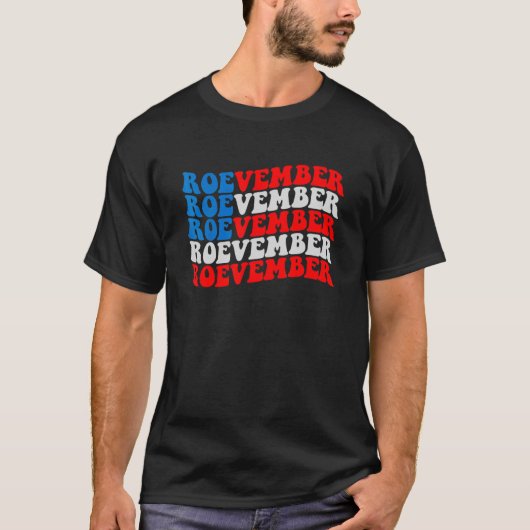 ROEVEMBERアメリカ国旗のシャツ。11月8日を覚える Tシャツ (正面)