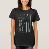 Roller Skates Retro USA Flag Skate 4th of July Tシャツ (正面)