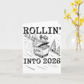 Rollin’ Into 2026 Raccoon Dumpster Fire New Year M カード (黄色い花)