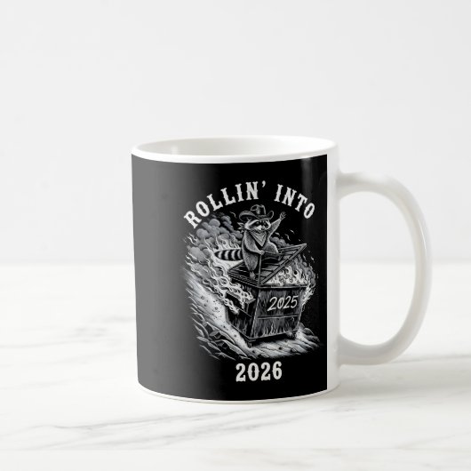 Rollin Into 2026 Raccoon Funny Dumpster Fire 2025  コーヒーマグカップ (右)