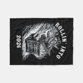 Rollin Into 2026 Raccoon Funny Dumpster Fire 2025 フリースブランケット (正面(横))