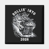 Rollin Into 2026 Raccoon Funny Dumpster Fire 2025 マグネット (正面)