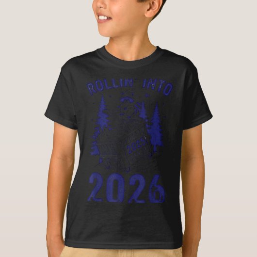 Rollin Into 2026 Raccoon Funny Dumpster Fire 2025  Tシャツ (正面)