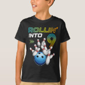 Rollin Into 9 Retro Bowling Birthday Party 9th Bir Tシャツ (正面)