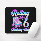 Rolling Into 6 Year Old Roller Skating 6th Birthda マウスパッド (マウス)