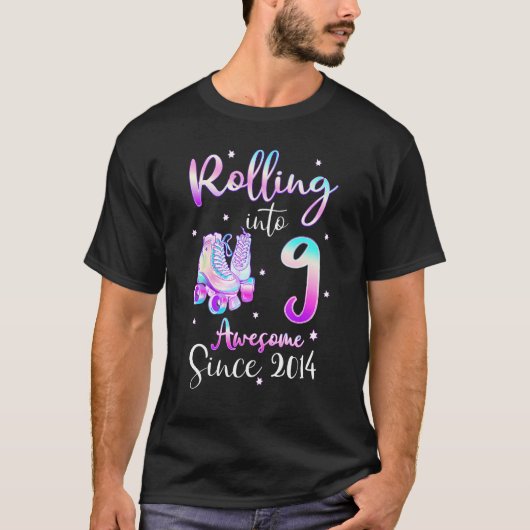 Rolling Into 9 Awesome Since 2014 9th Bday Roller  Tシャツ (正面)