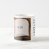 Romの8:28および私達はことをすべての事…知っています コーヒーマグカップ (中央)