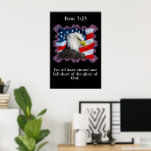Rom 3:23 A Eagle in a American flagの前 ポスター (ホームオフィス)