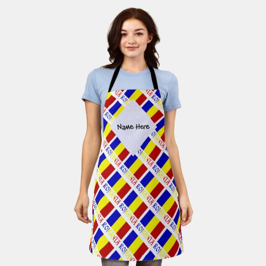Romania and Romanian Flag Tiled with Your Name エプロン (着用した状態)