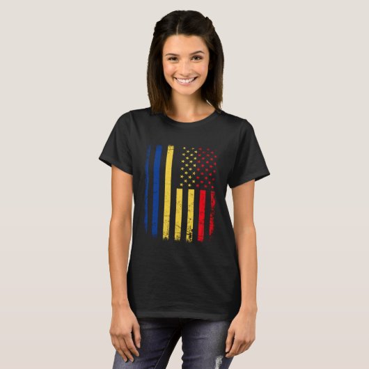 Romanian American Flag Romania America Pride Herit Tシャツ (正面フル)