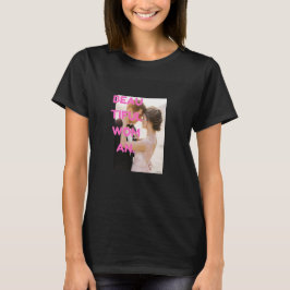 Romantic Beautiful Woman Art T-Shirt – Elegant Fem Tシャツ