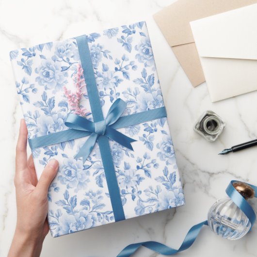 Romantic Blue White Flowers Bridal Shower ラッピングペーパー (ギフト)
