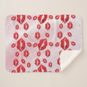 Romantic chic luxe red lips シェルパブランケット (正面(横))