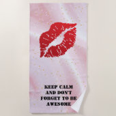 Romantic chic luxe red lips ビーチタオル (正面)