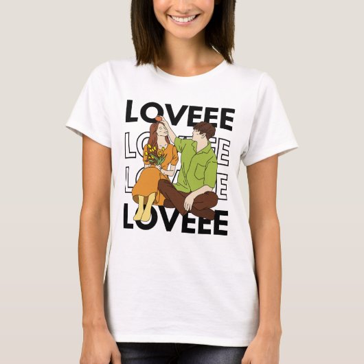 Romantic Couple Loveee Text Graphic Design Tシャツ (正面)