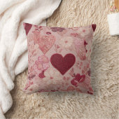 Romantic Embroidered Hearts & Floral Pattern クッション (ブランケット)